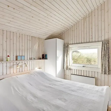 Holiday home Matias - 150m From The Sea In Nw Jutland By Interhome *