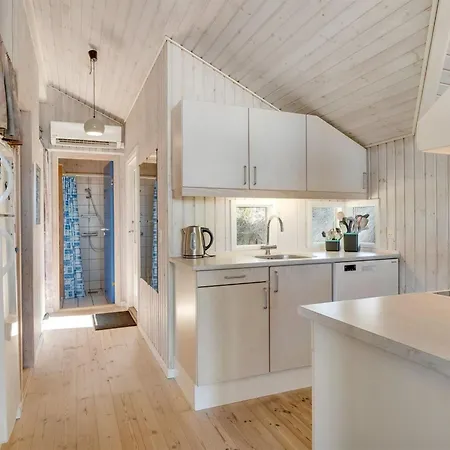 Matias - 150m From The Sea By Interhome